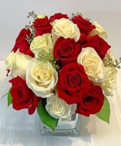 White And Red Roses Diamond Painting