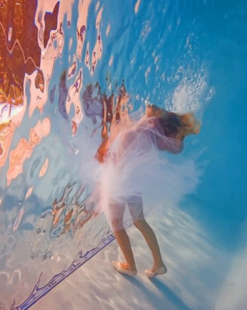 Woman Underwater Diamond Painting